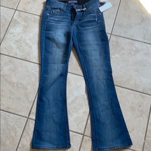 NWT Democracy Kathryn Distressed Bootcut Jeans